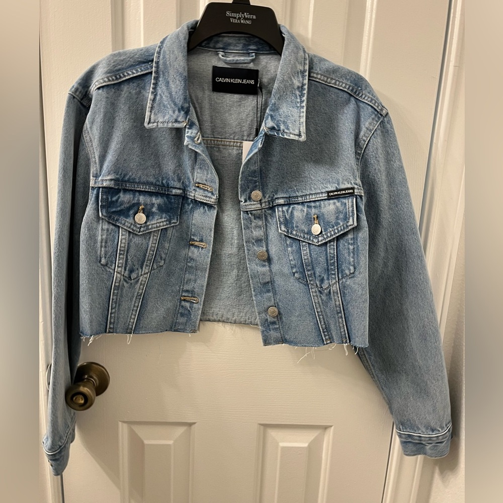 NWT Calvin Klein cropped denim jacket